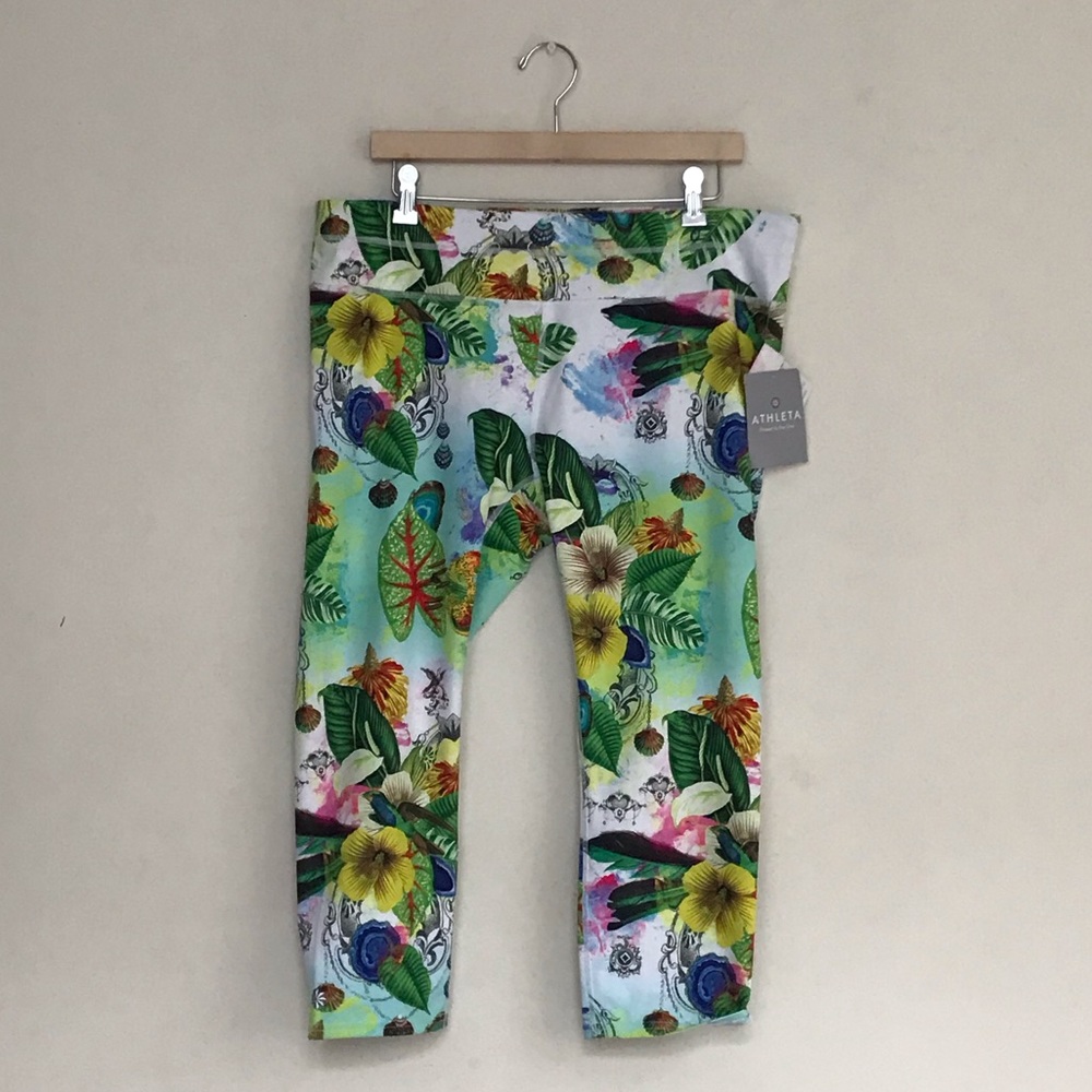 Athleta | NWT Tropical Sonar Capri | XL